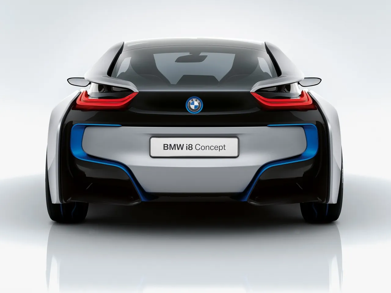 BMW i8 Concept (2011) – zezadu