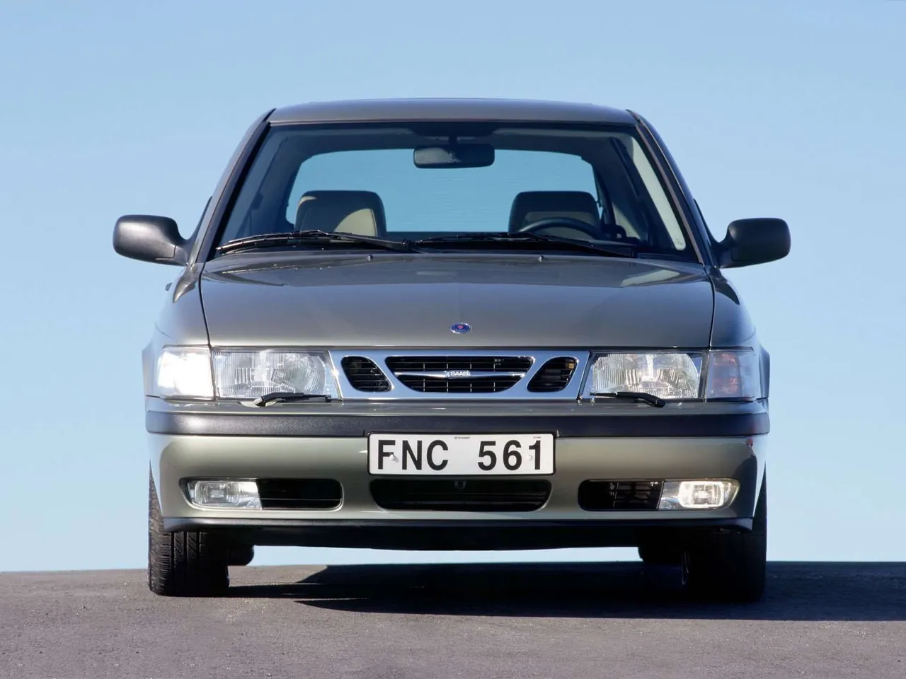 Saab 9-3 (1999) – zepředu