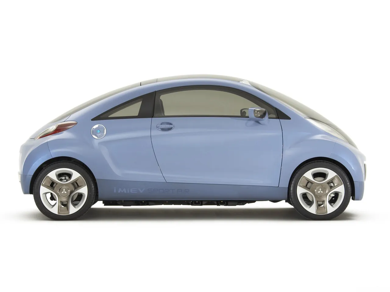 Mitsubishi i MiEV Sport Air Concept (2009) – boční profil