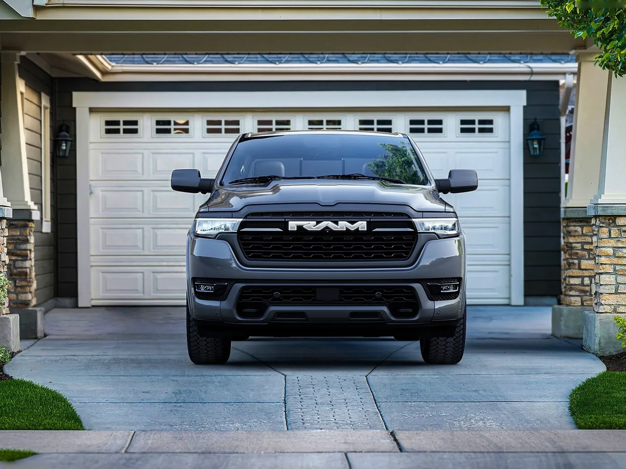 Ram 1500 Ramcharger (2025) – zepředu