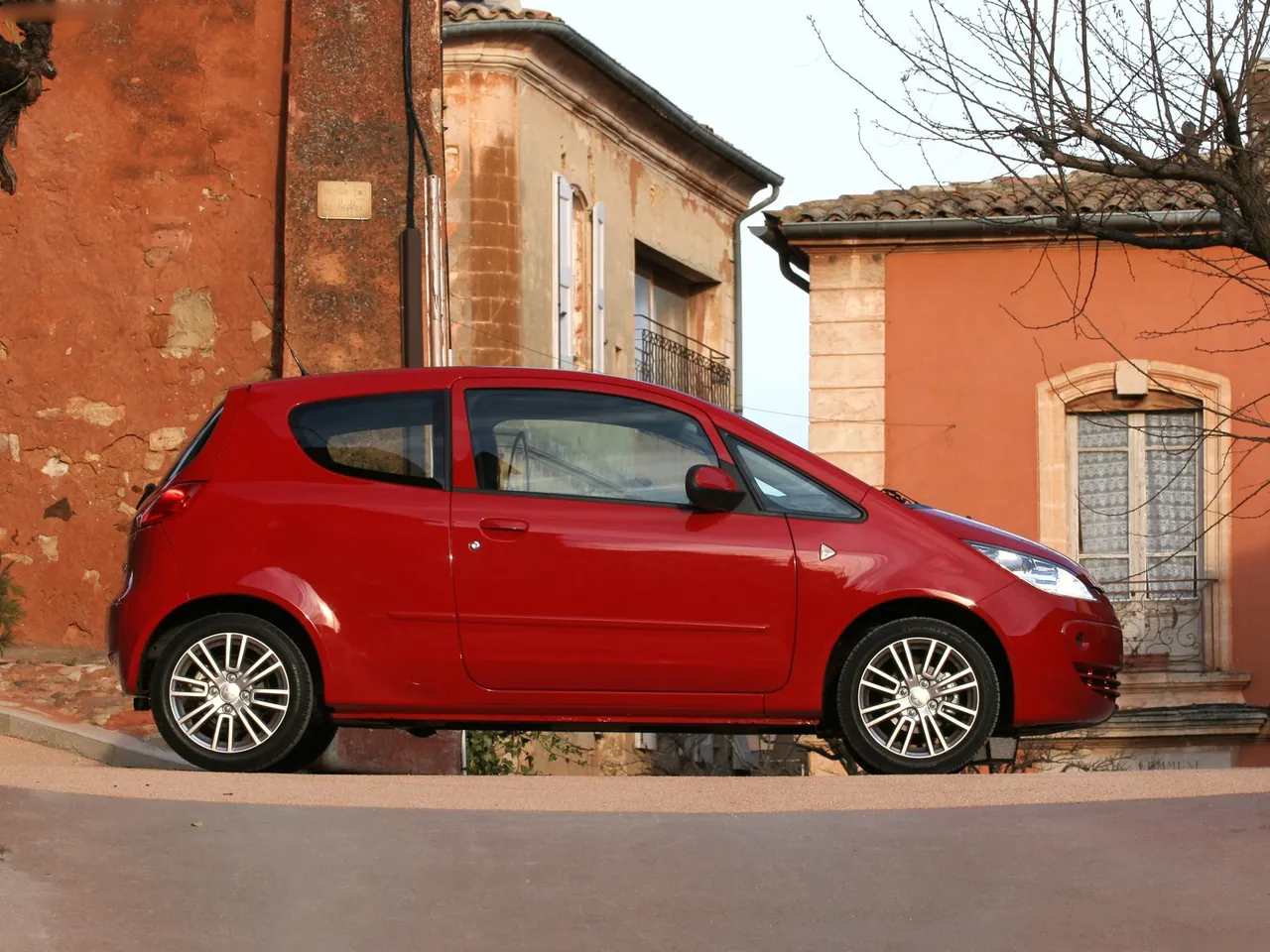 Mitsubishi Colt CZ3 (2008) – boční profil