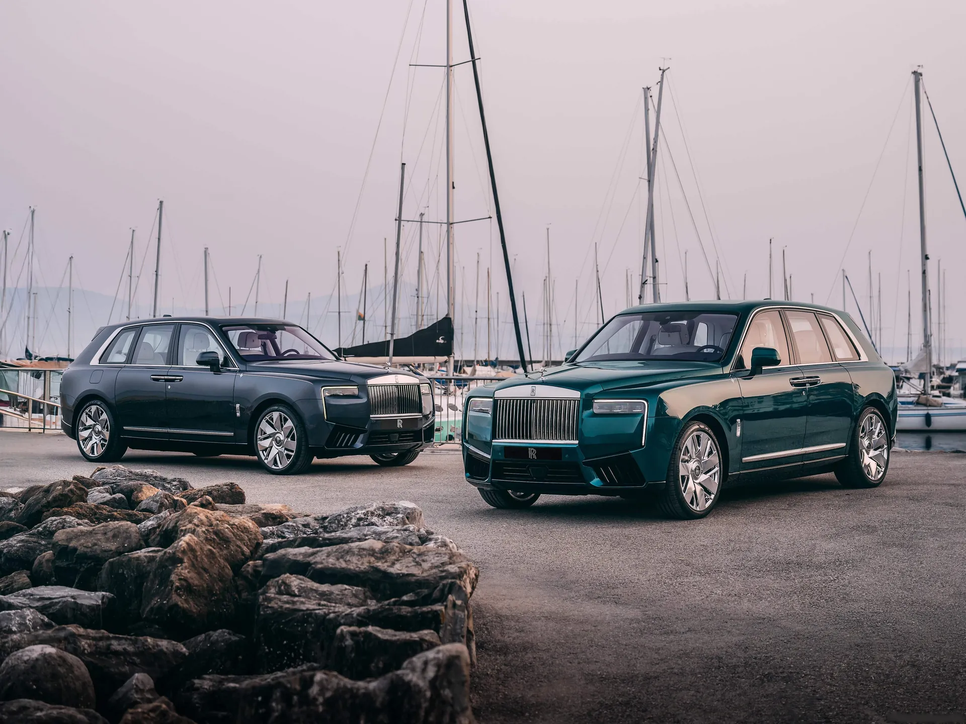 Rolls-Royce Cullinan Yachting (2026) – skupinový snímek