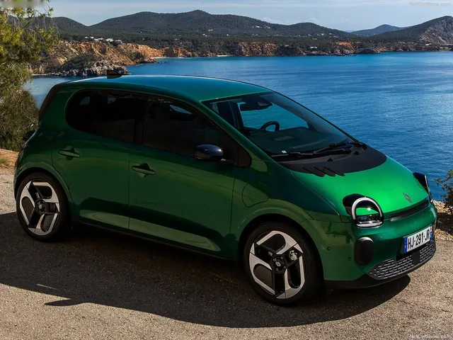 Renault Twingo E-Tech EV (2027)
