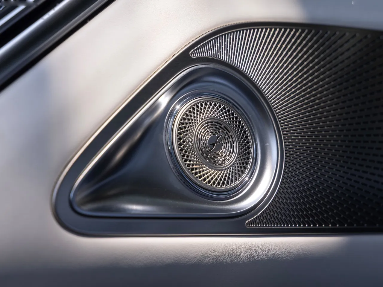 Mercedes-Benz S680 Maybach [US] (2027)