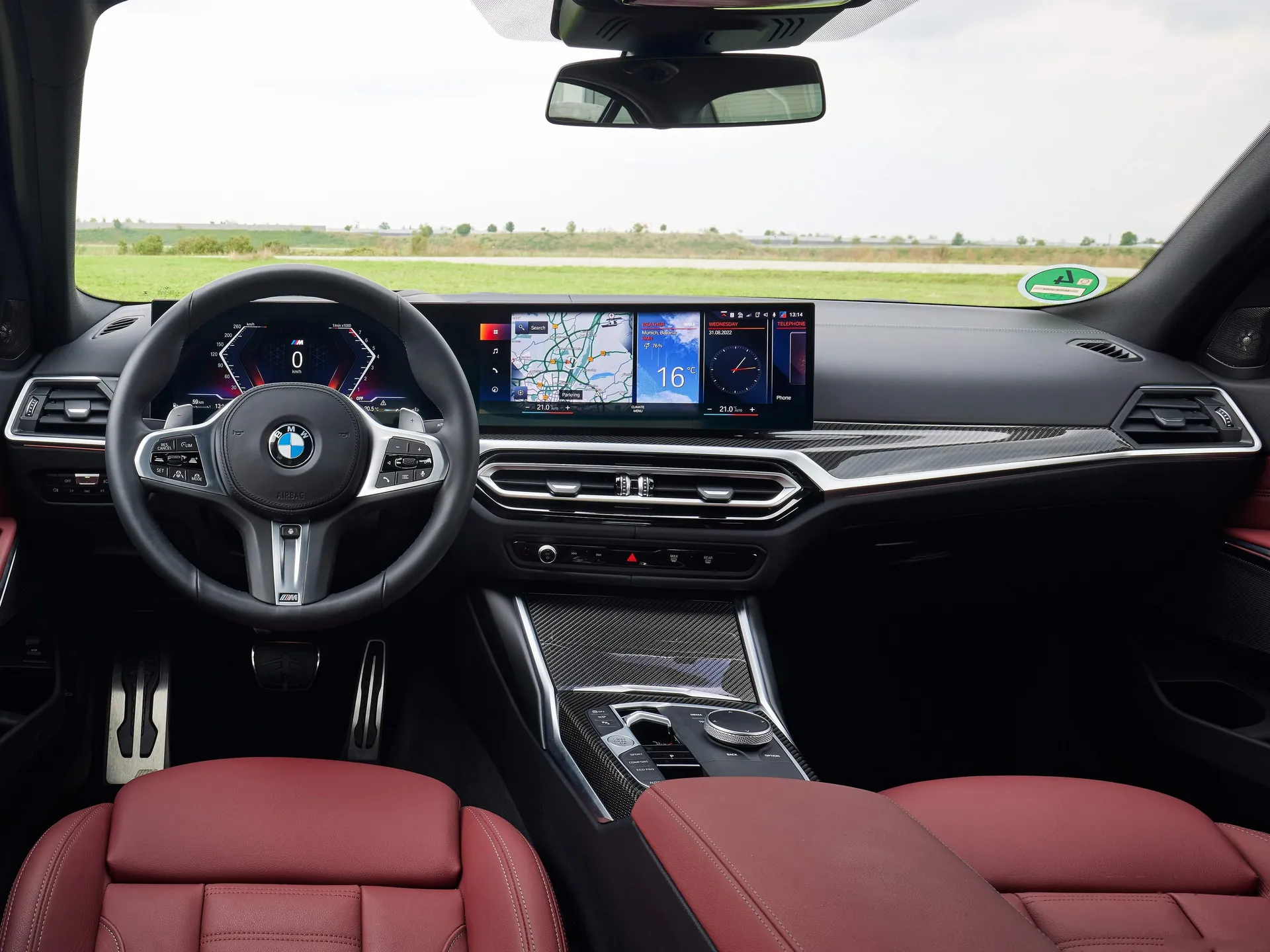BMW M340i xDrive (2023) – interiér