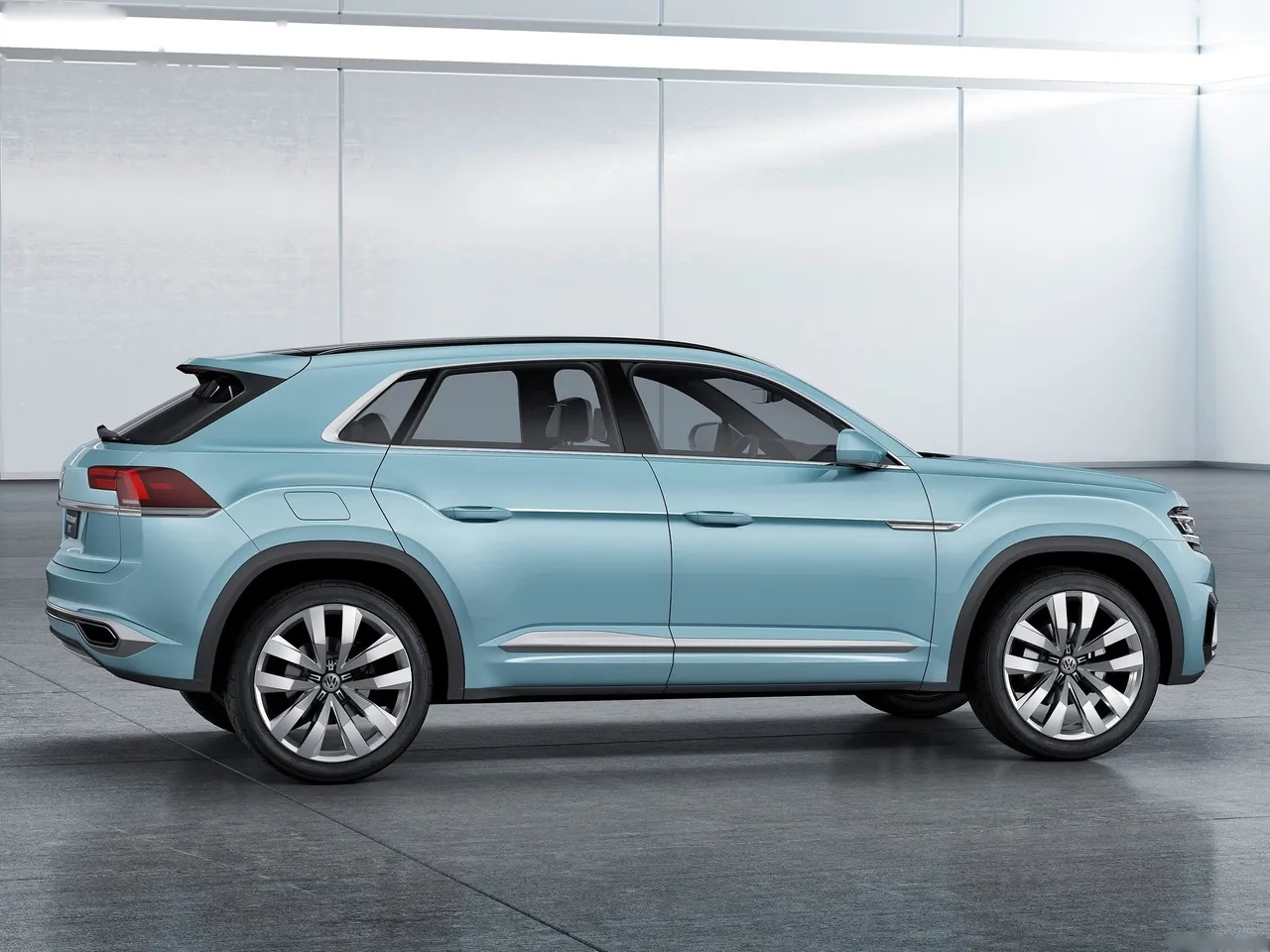 Volkswagen Cross Coupe GTE Concept (2015) – boční profil