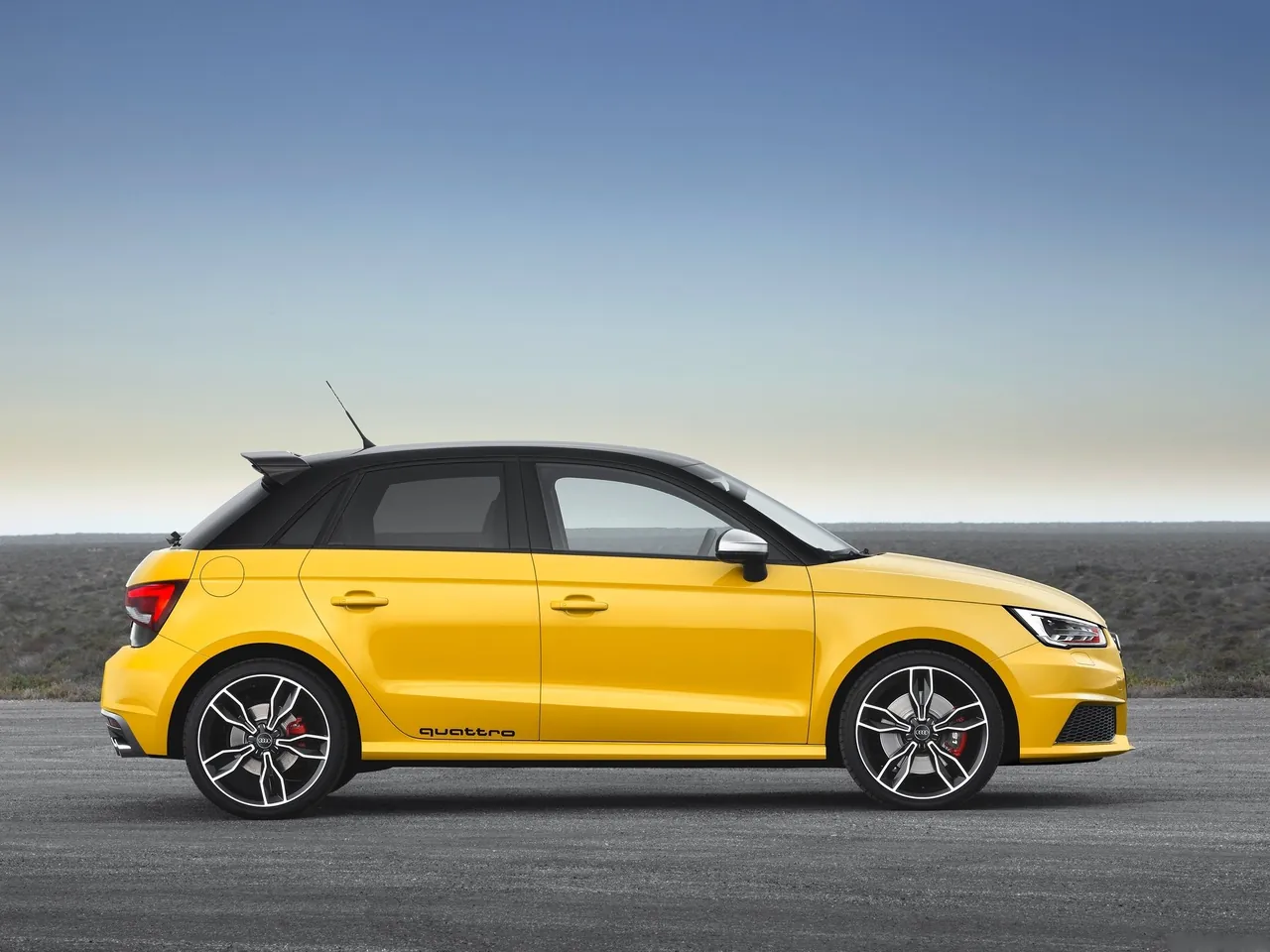 Audi S1 Sportback (2015) – boční profil
