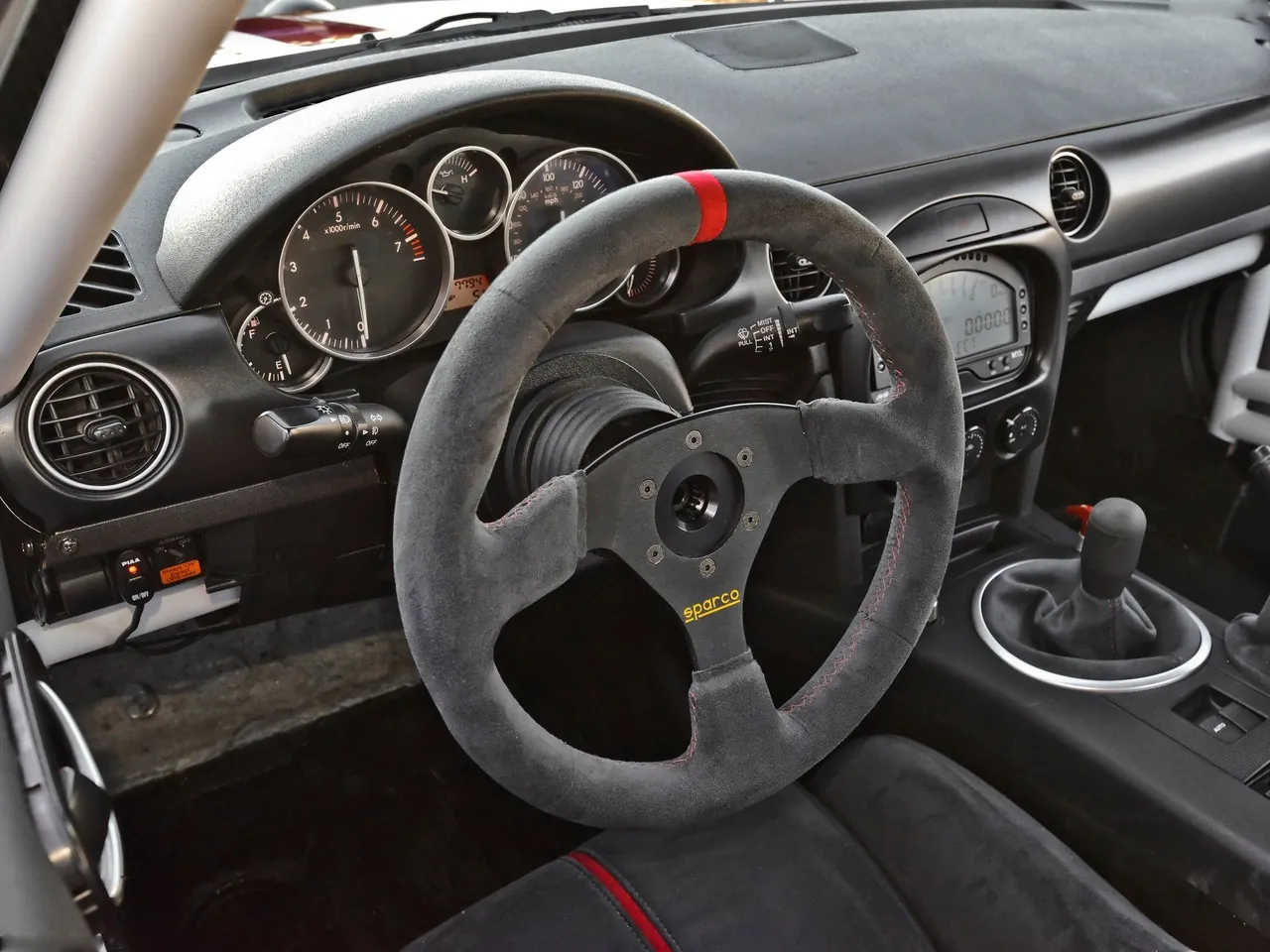 Mazda MX-5 Super 25 Concept (2012) – interiér