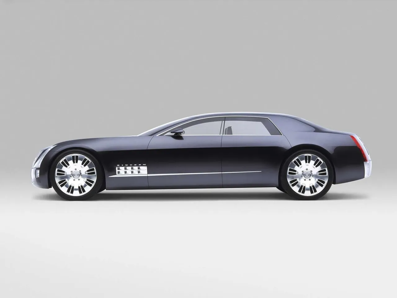 Cadillac Sixteen Concept (2003) – boční profil