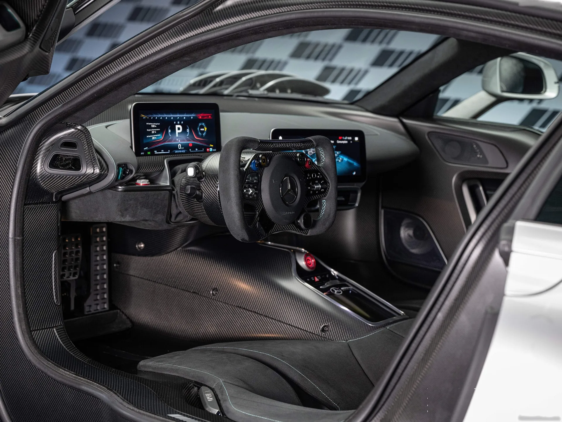 Mercedes-Benz AMG ONE (2023) - Interior
