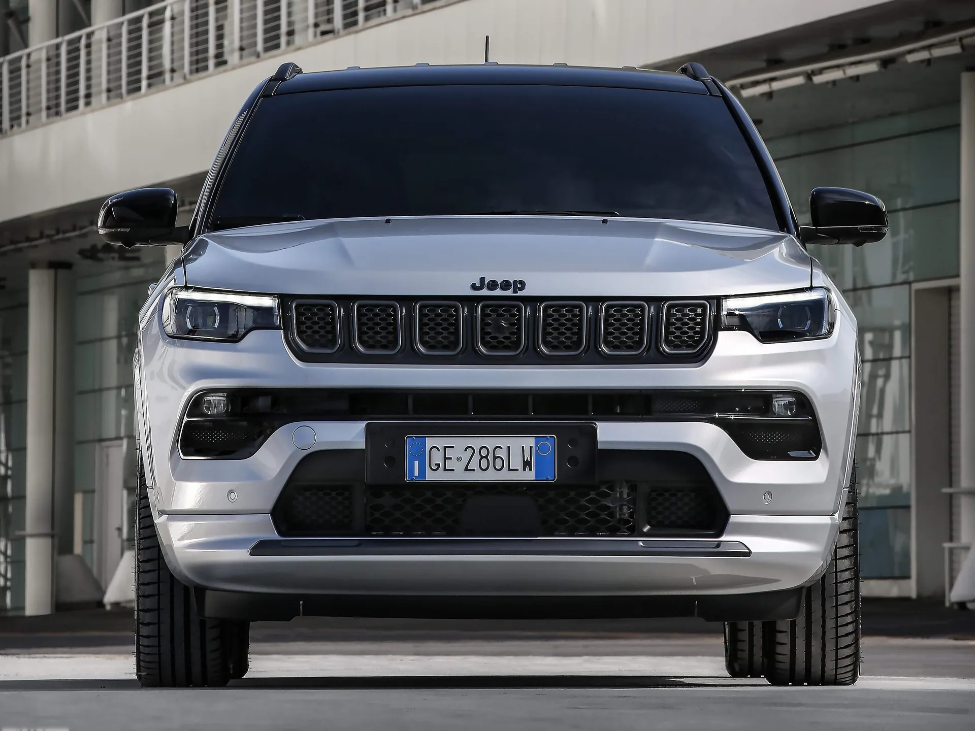 Jeep Compass (2022) – zepředu