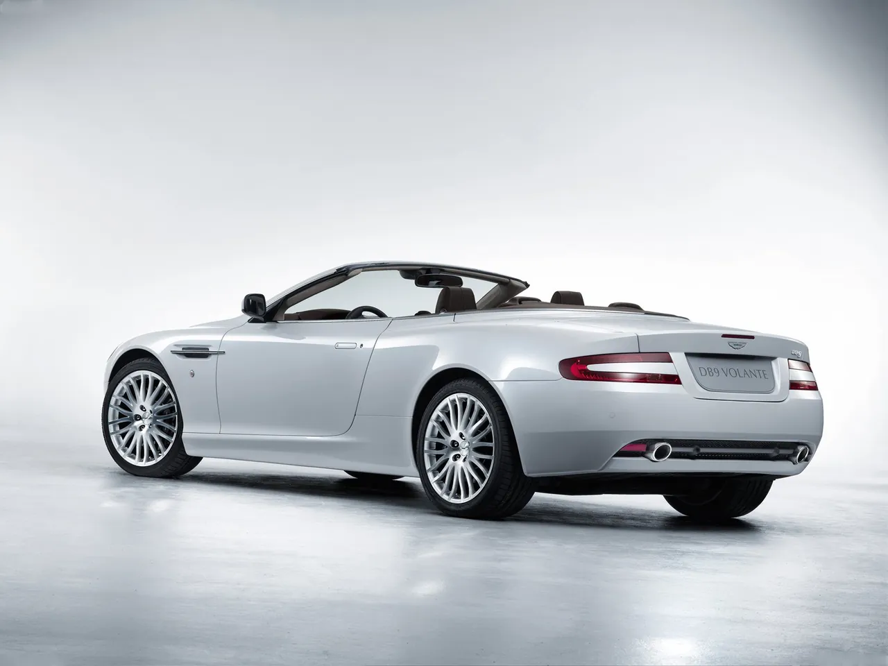 Aston Martin DB9 Volante (2009) - Rear Three-Quarter
