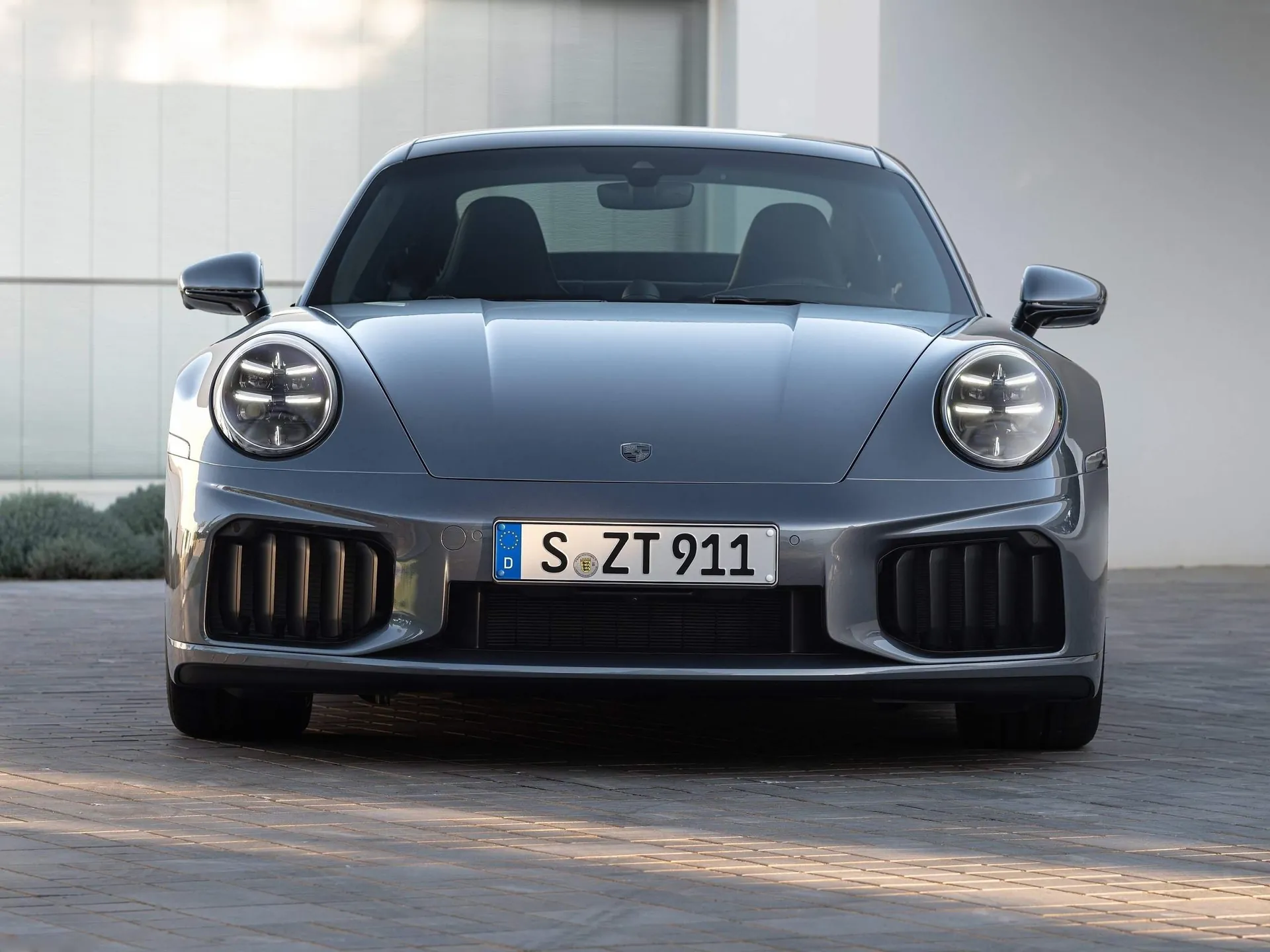 Porsche 911 Turbo S (2026) – zepředu