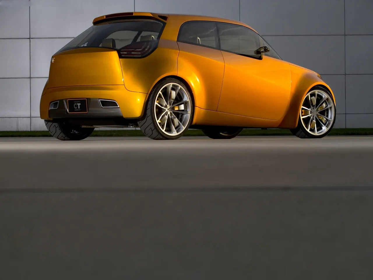 Mitsubishi Concept-CT (2006) – zadní tříčtvrteční pohled