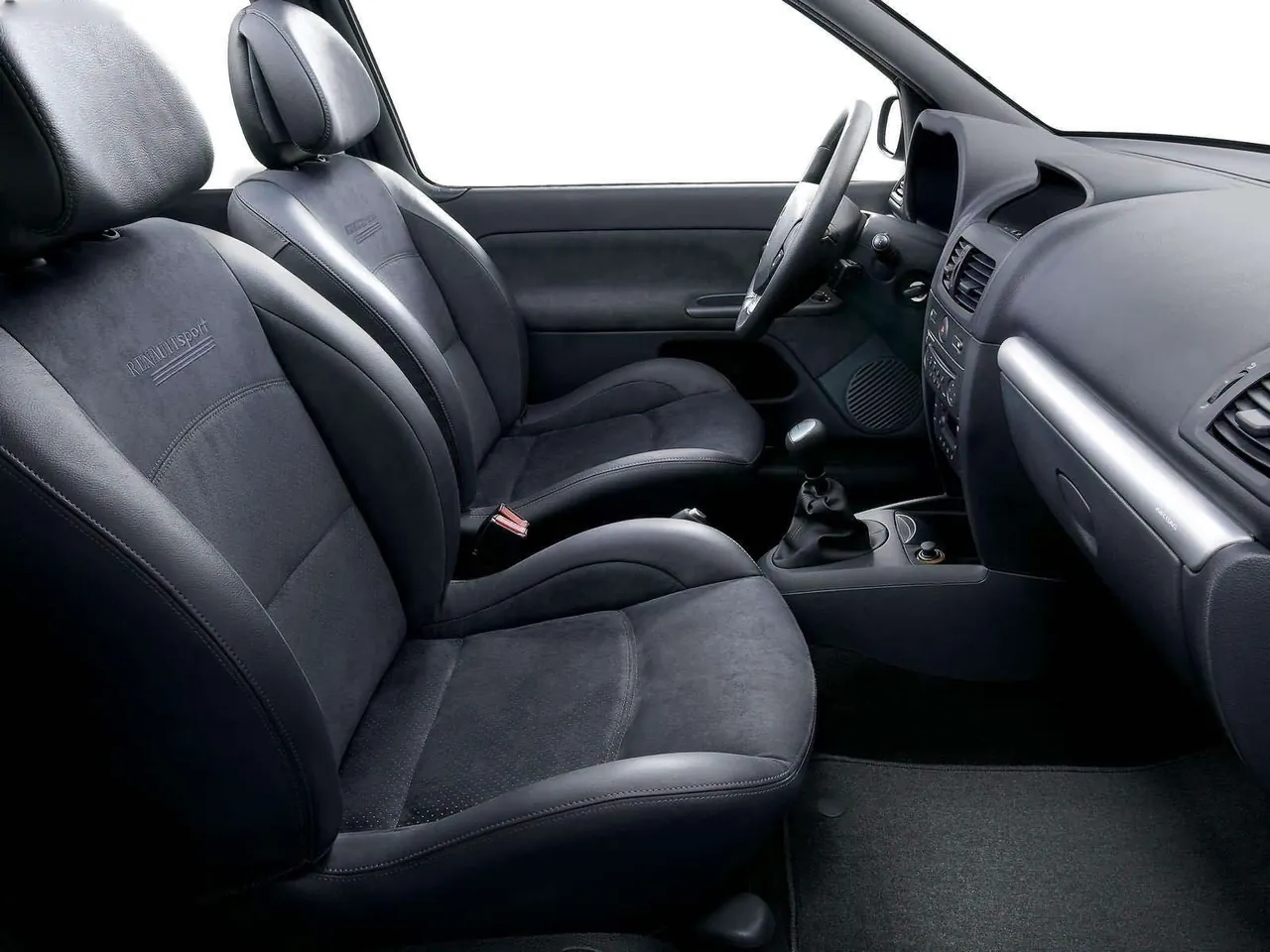 Renault Clio Renault Sport 2.0 16V (2004) – interiér