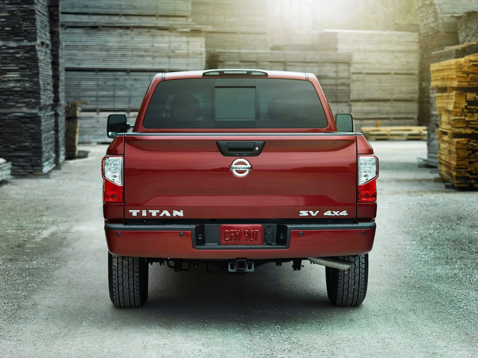 Nissan Titan King Cab (2017) – zezadu