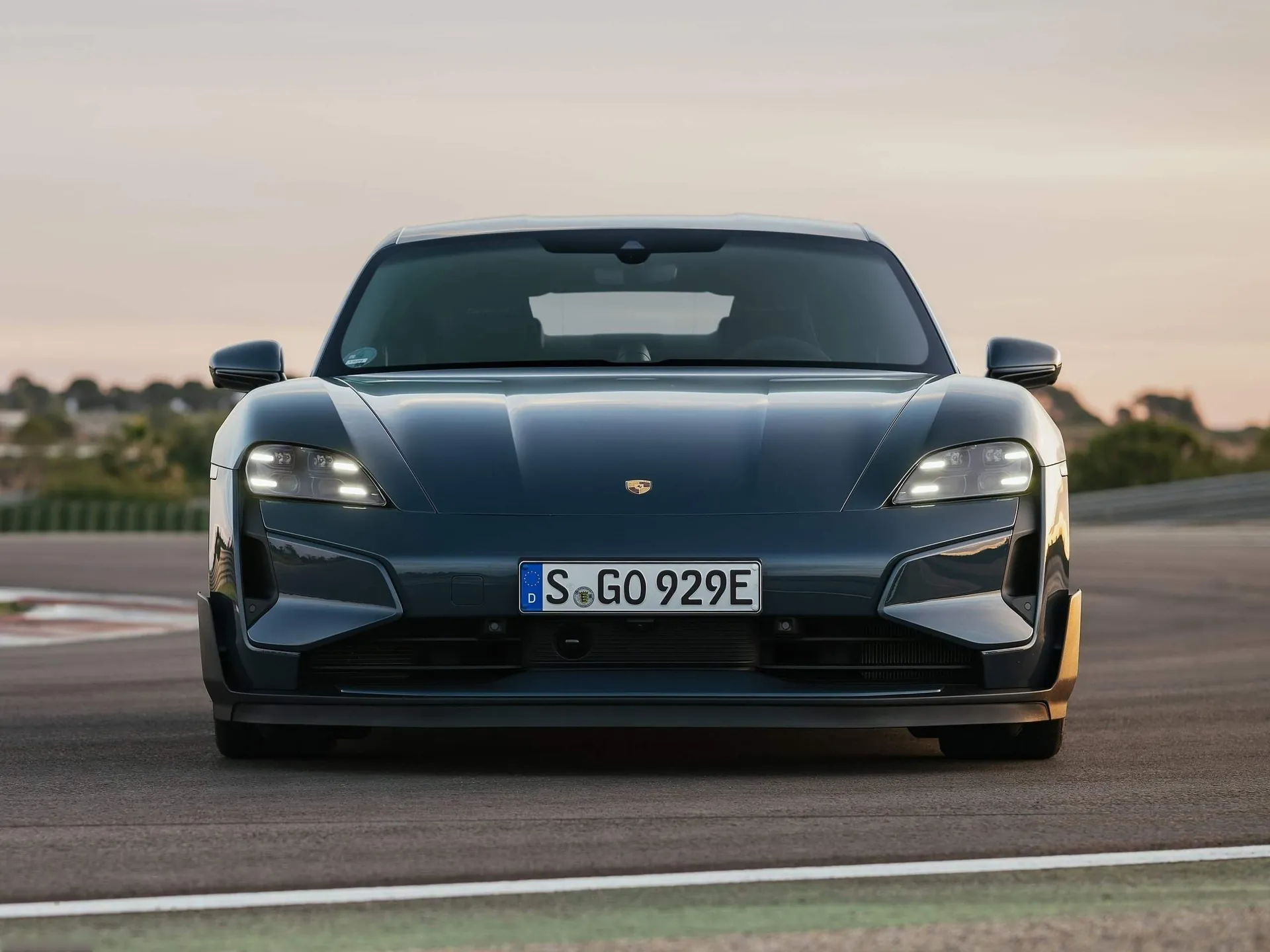 Porsche Taycan Turbo GT (2025) – zepředu