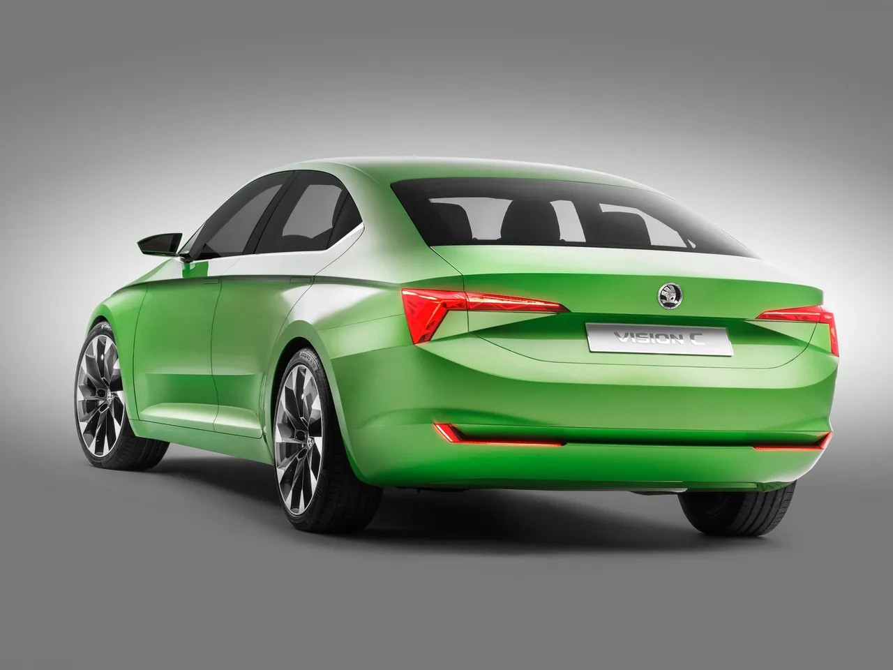 Skoda VisionC Concept (2014) – zadní tříčtvrteční pohled