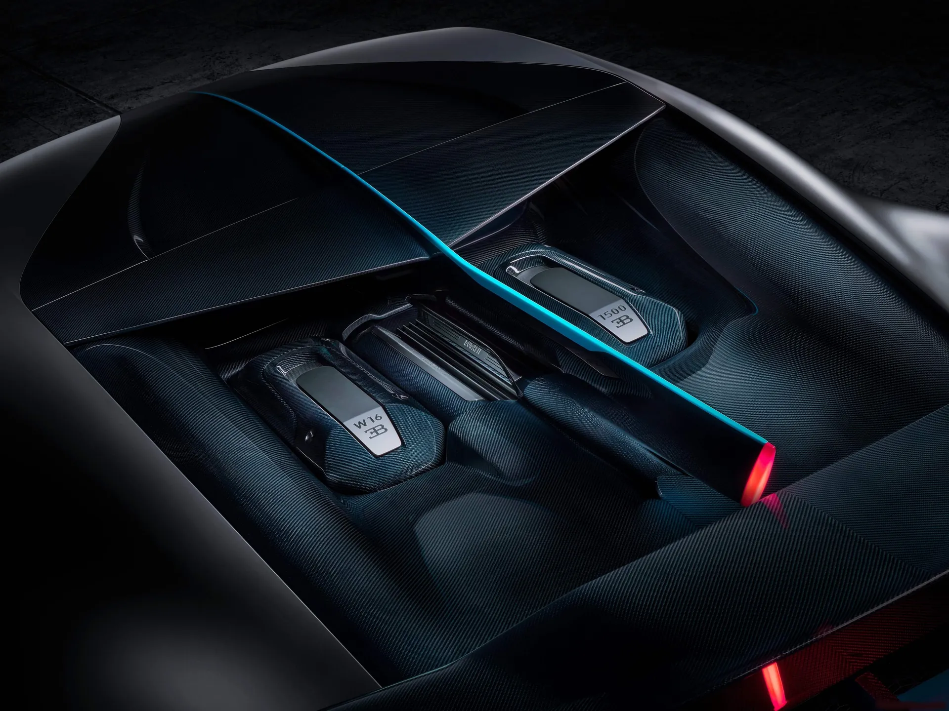 Bugatti Divo (2019) – motor