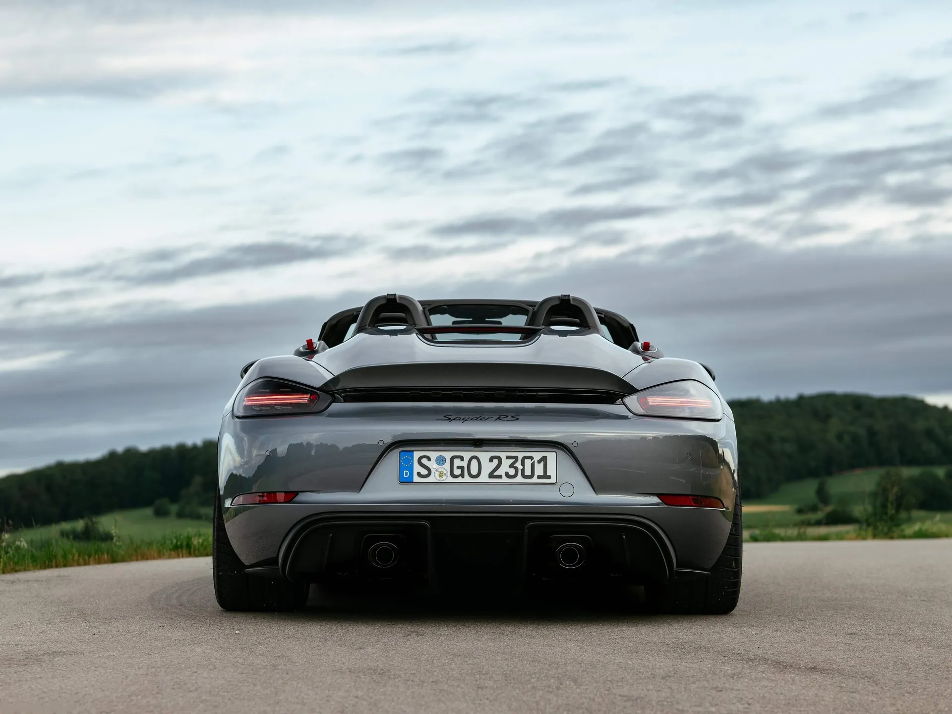Porsche 718 Spyder RS (2024) – zezadu