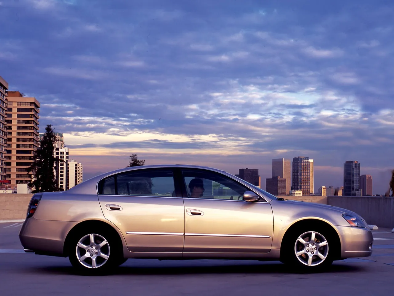 Nissan Altima (2005) - Side Profile
