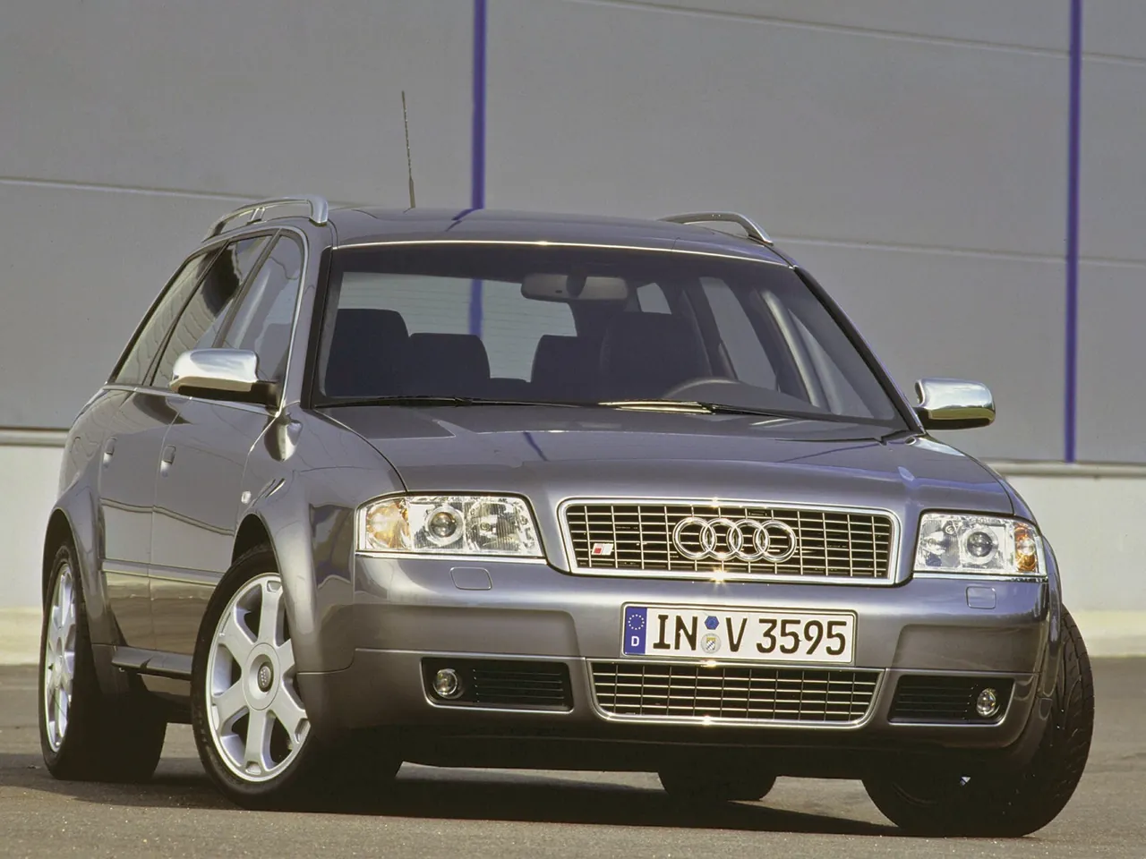Audi S6 Avant (1999)