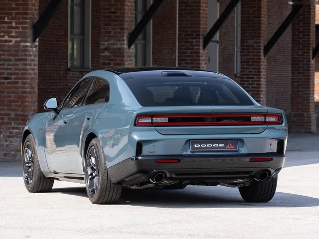 Dodge Charger Sixpack 4-door [EU] (2027)