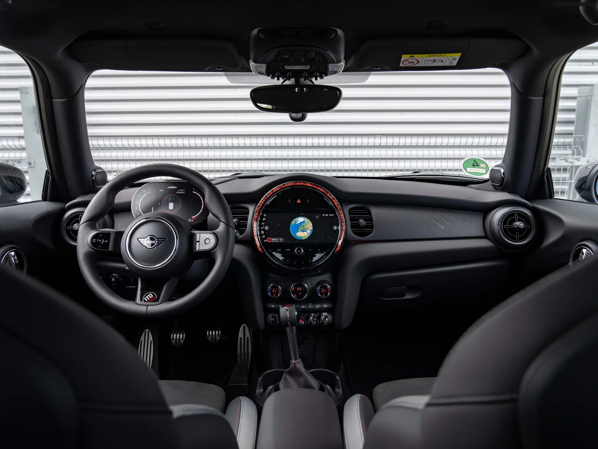 Mini John Cooper Works 1to6 Edition (2023) – interiér