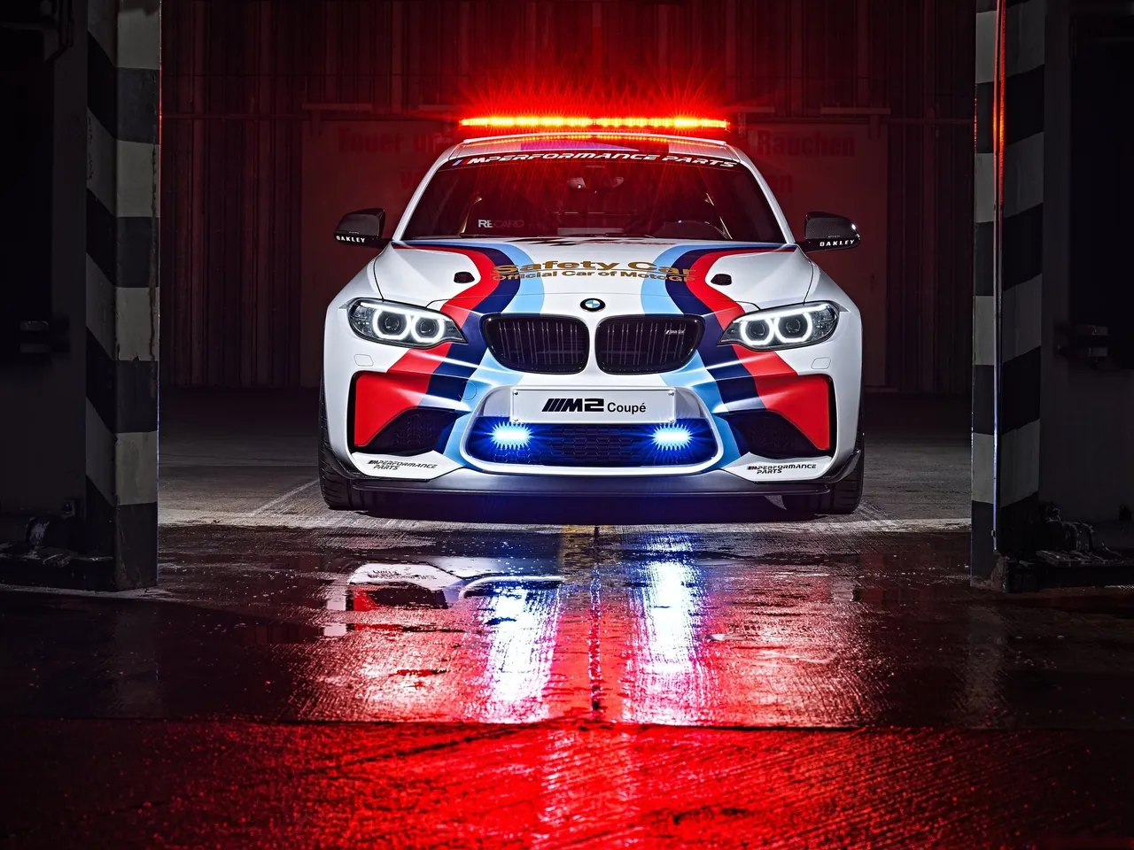 BMW M2 MotoGP Safety Car (2016) – zepředu