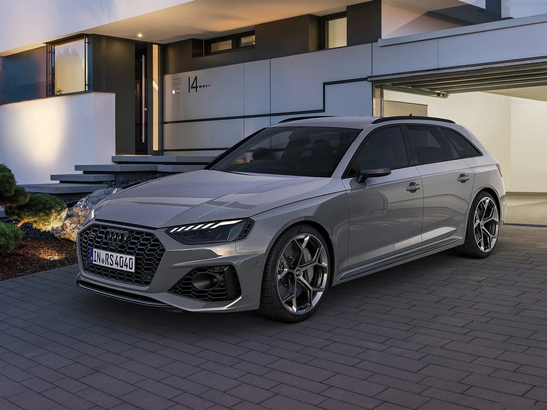 Audi RS4 Avant competition plus (2023)