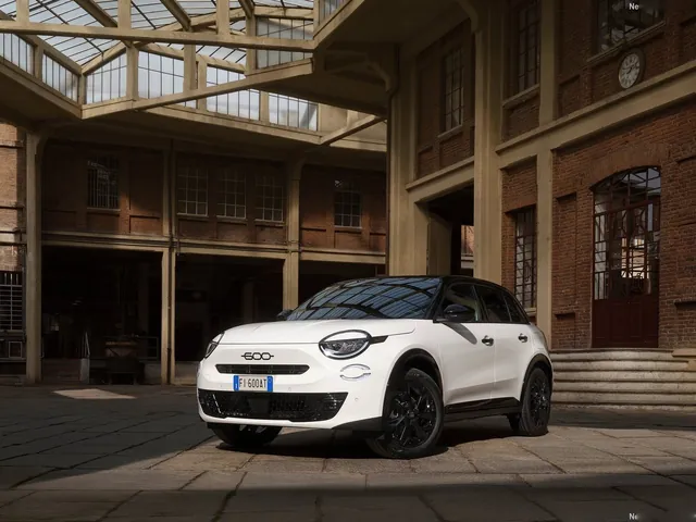 Fiat 600 Petrol (2026)