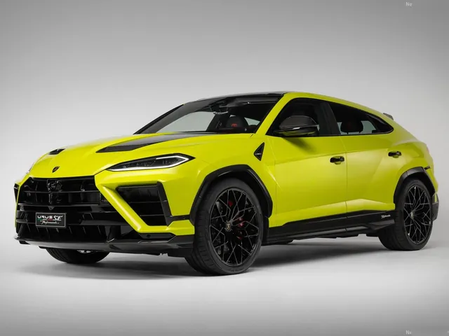 Lamborghini Urus SE Performante (2027)