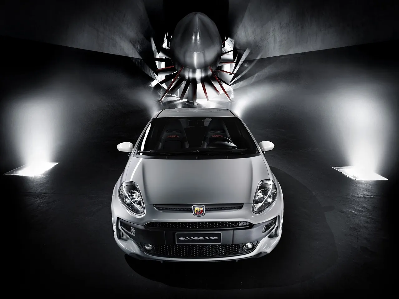 Fiat Punto Evo Abarth esseesse (2011) – zepředu