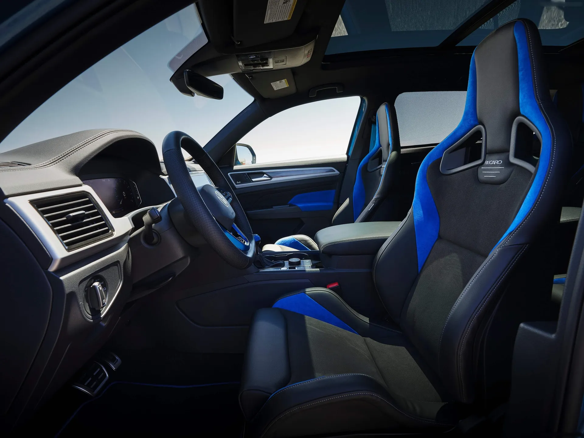 Volkswagen Atlas Cross Sport GT Concept (2021) - Interior