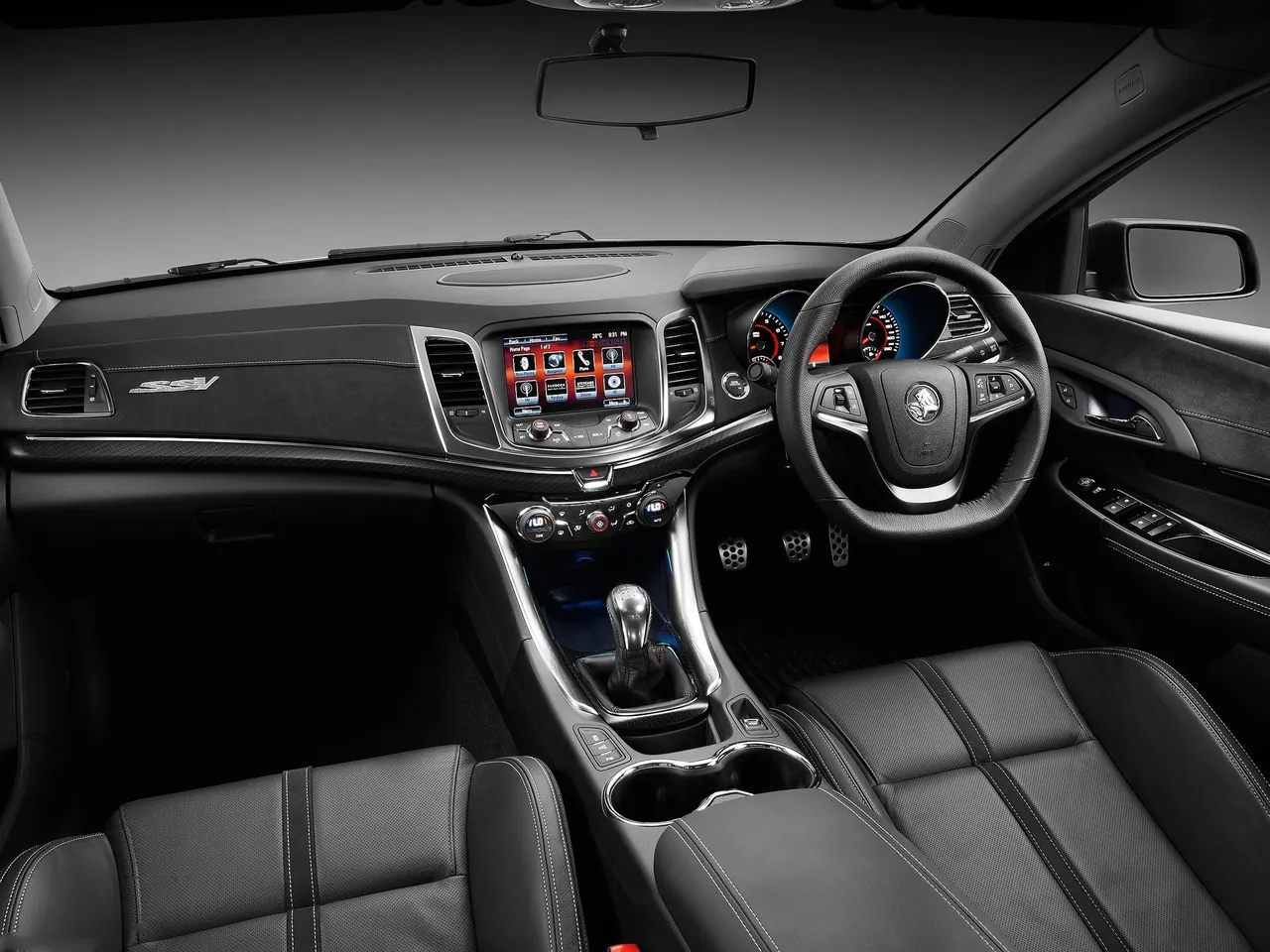 Holden VF Commodore SSV Concept (2013) – interiér