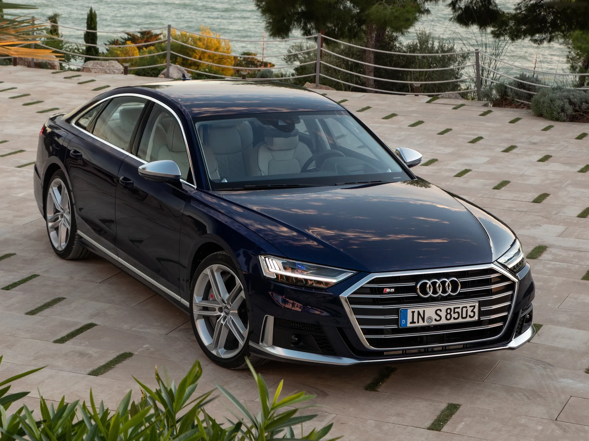 Audi S8 (2020)