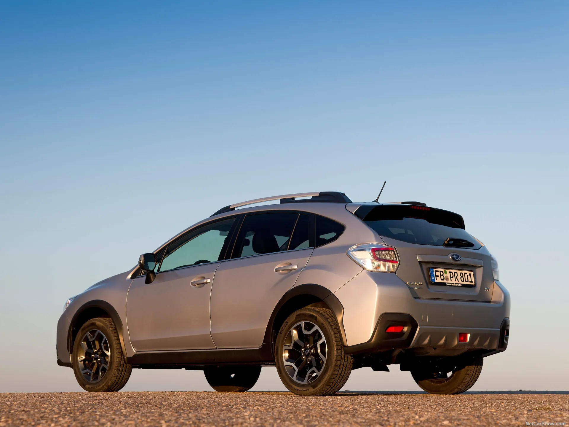 Subaru XV (2016) – zadní tříčtvrteční pohled