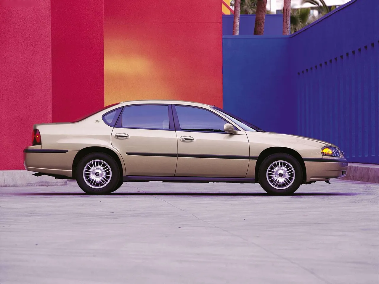 Chevrolet Impala Sedan (2001) – boční profil
