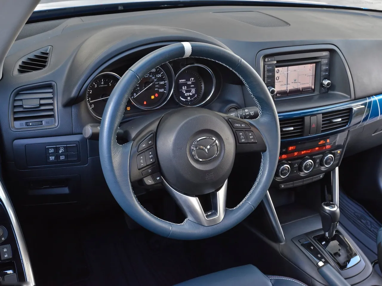 Mazda CX-5 180 Concept (2012) – interiér
