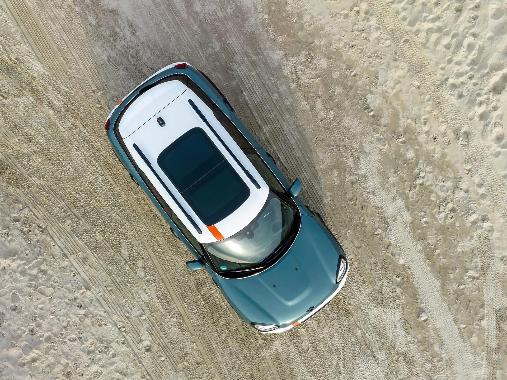 Mini Countryman Cooper S ALL4 Uncharted Edition (2023) – pohled shora