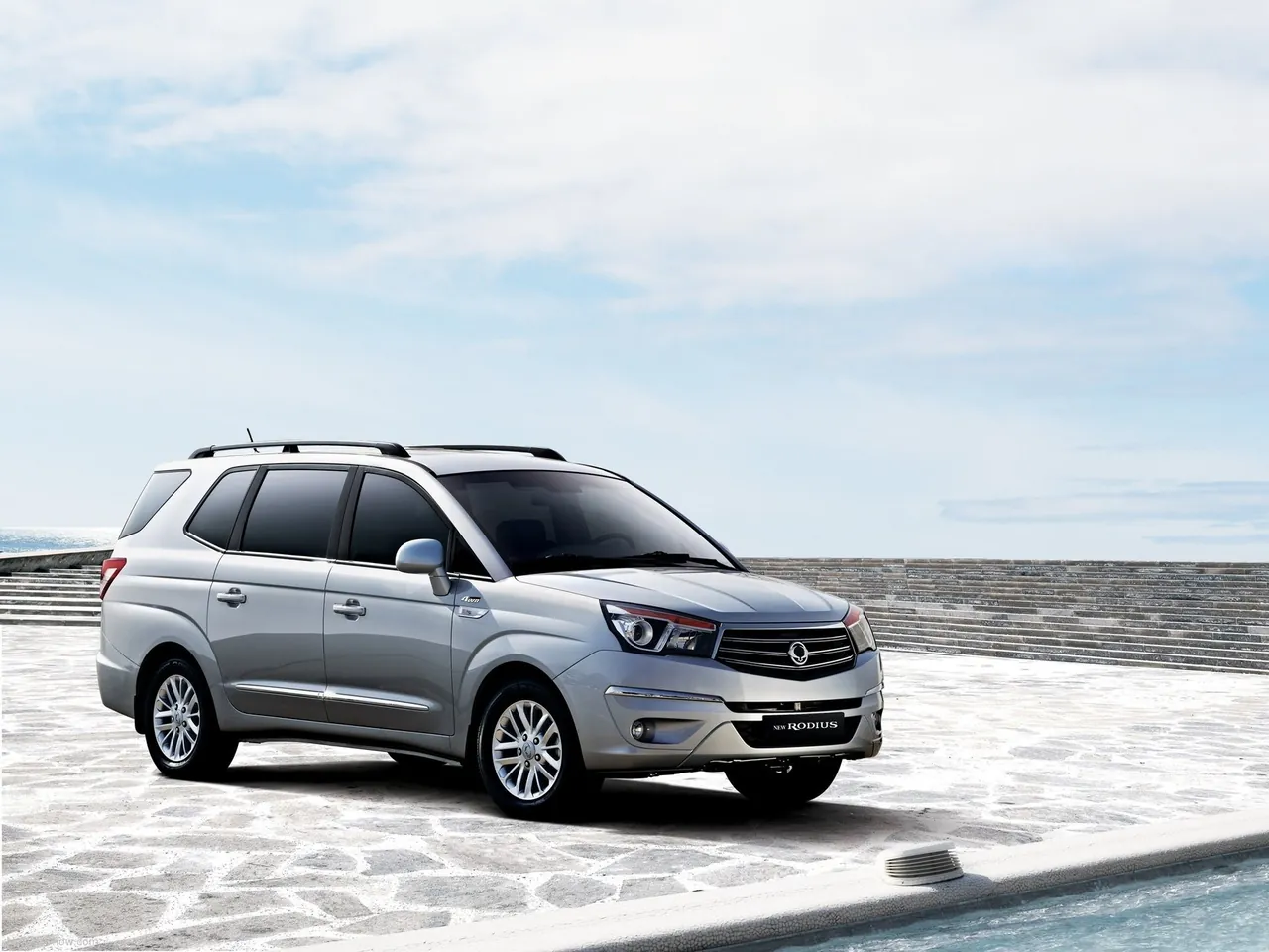 SsangYong Rodius (2014)