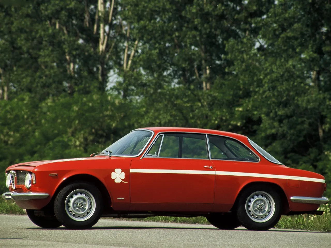 Alfa Romeo Giulia Coupe 1300 GTA Junior (1968)
