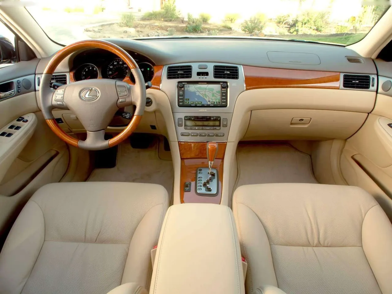 Lexus ES330 (2005) – interiér