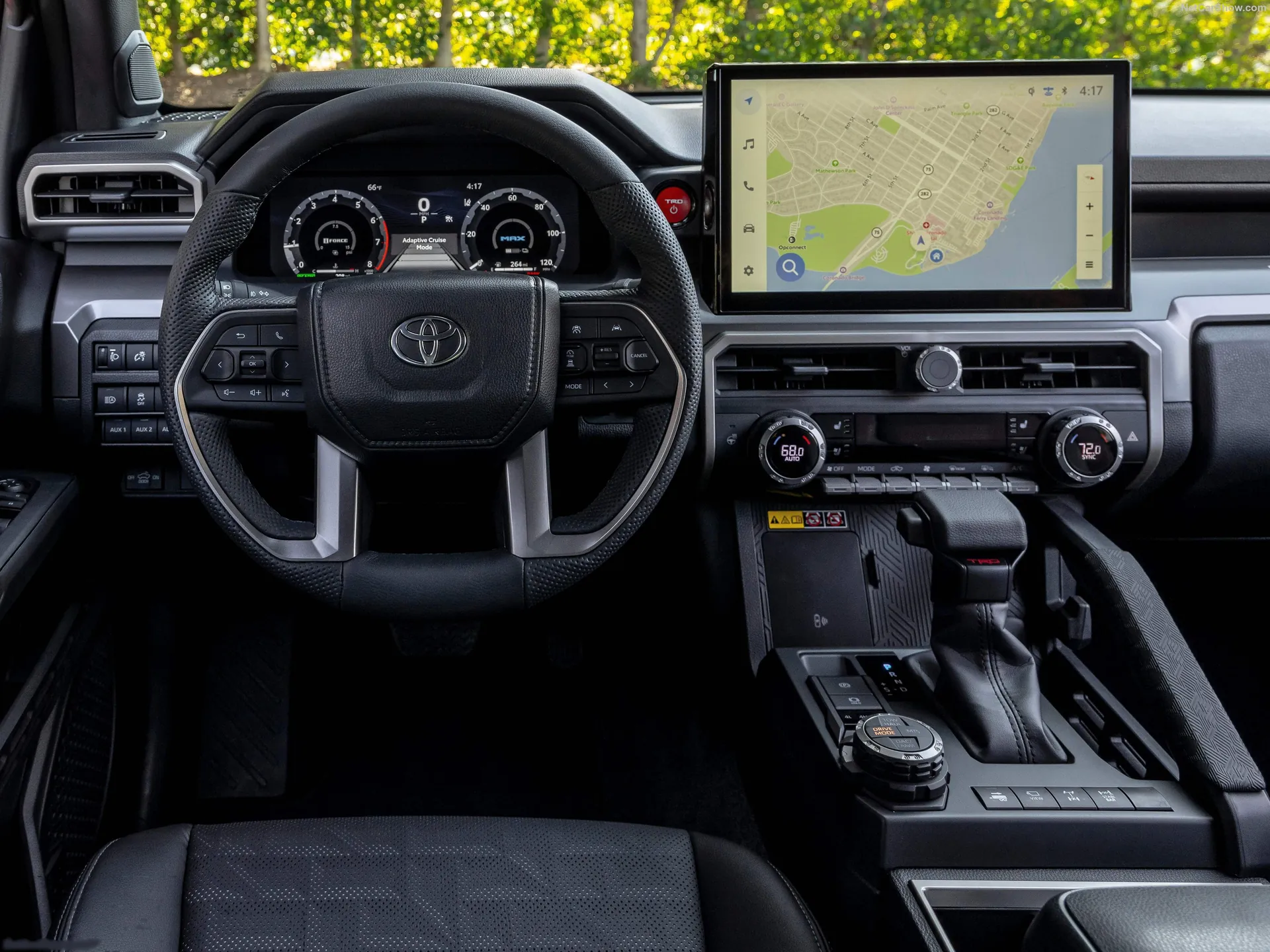 Toyota Tacoma i-FORCE MAX TRD Off-Road (2024) – interiér
