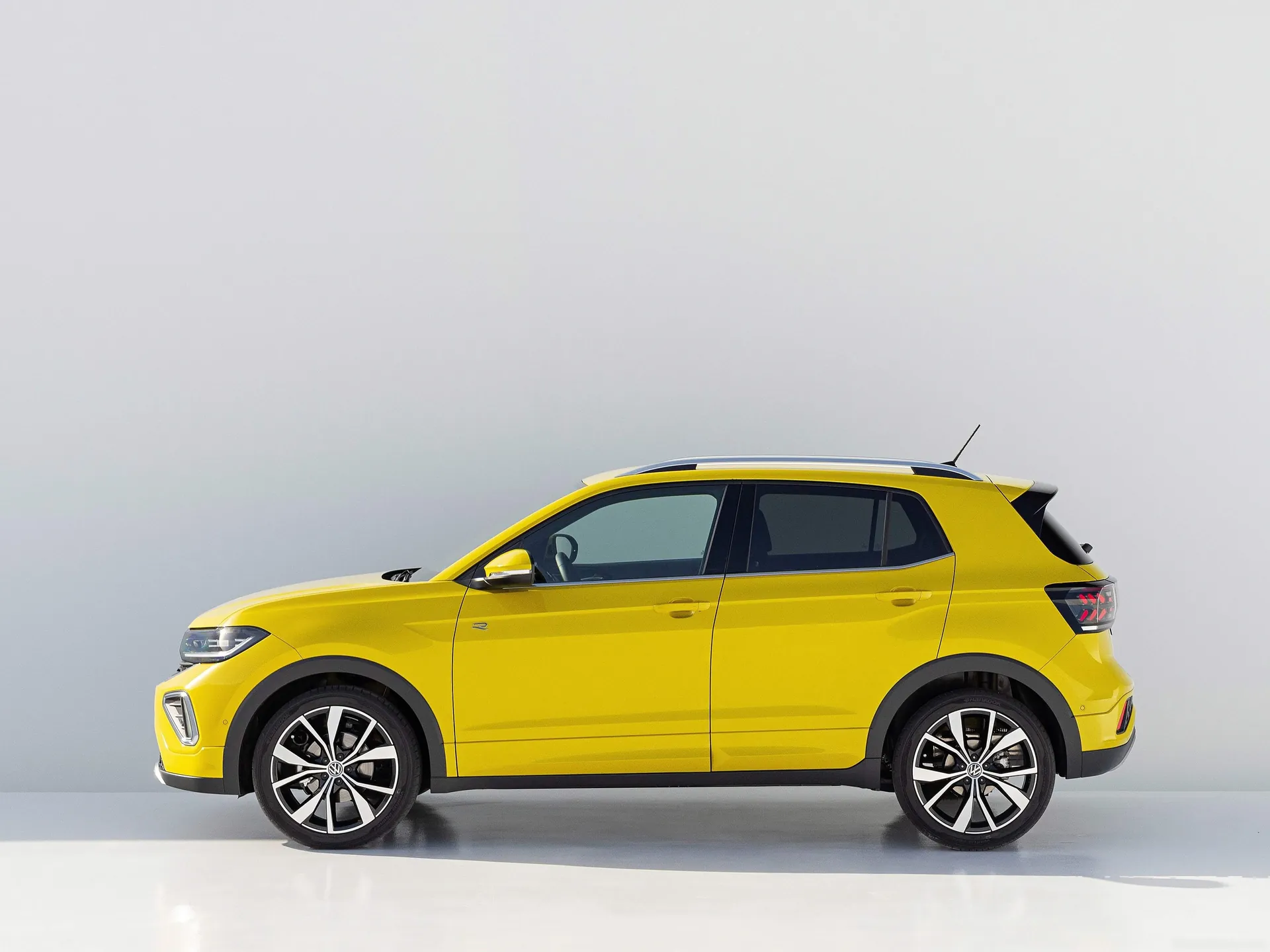 Volkswagen T-Cross (2024) – boční profil