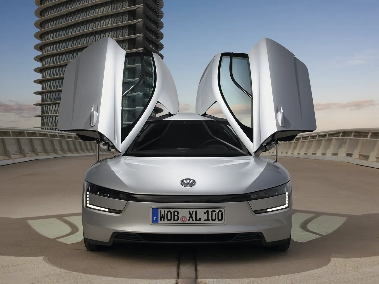 Volkswagen XL1 (2014) - Front