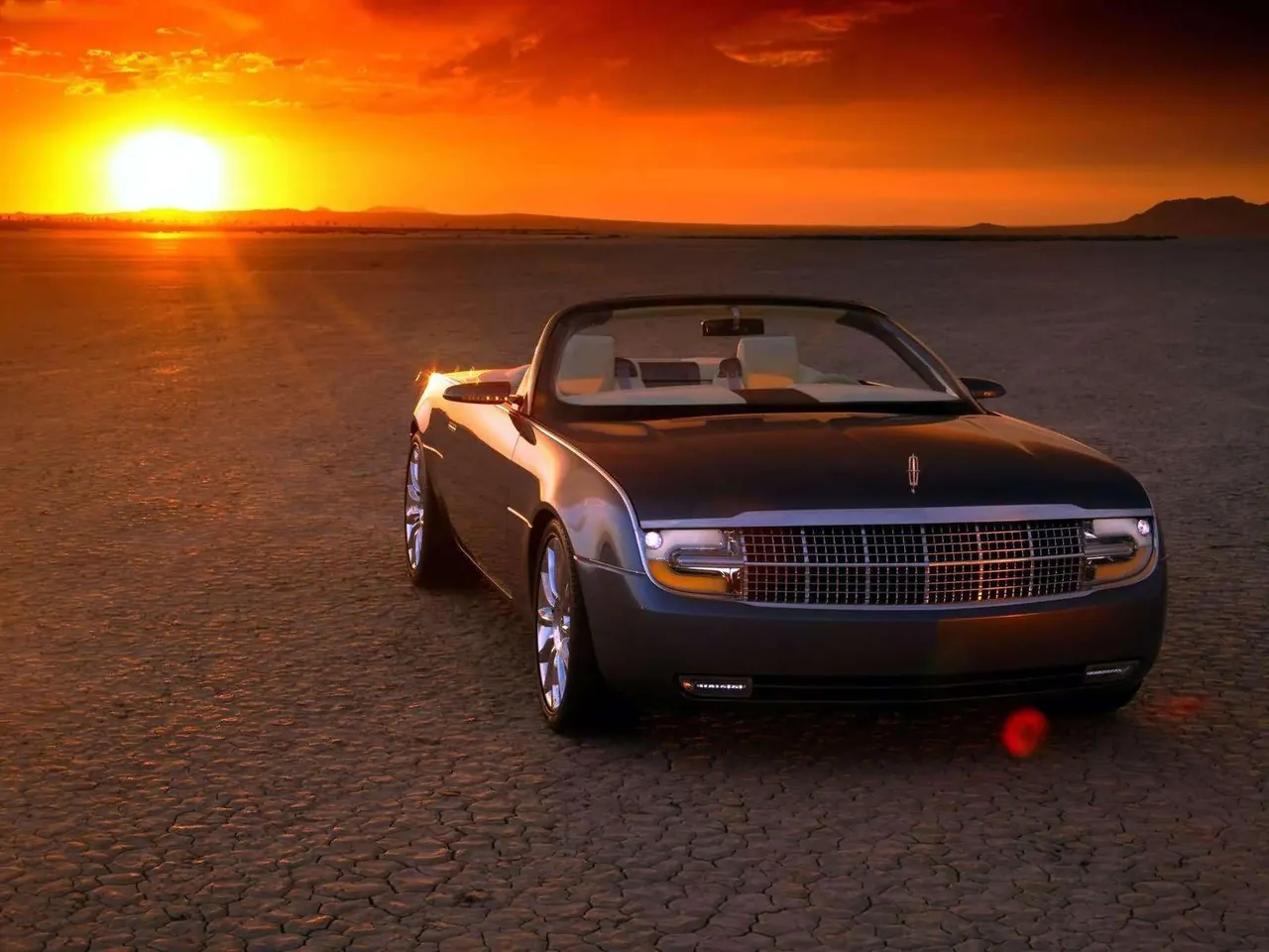 Lincoln Mark X Concept (2004)