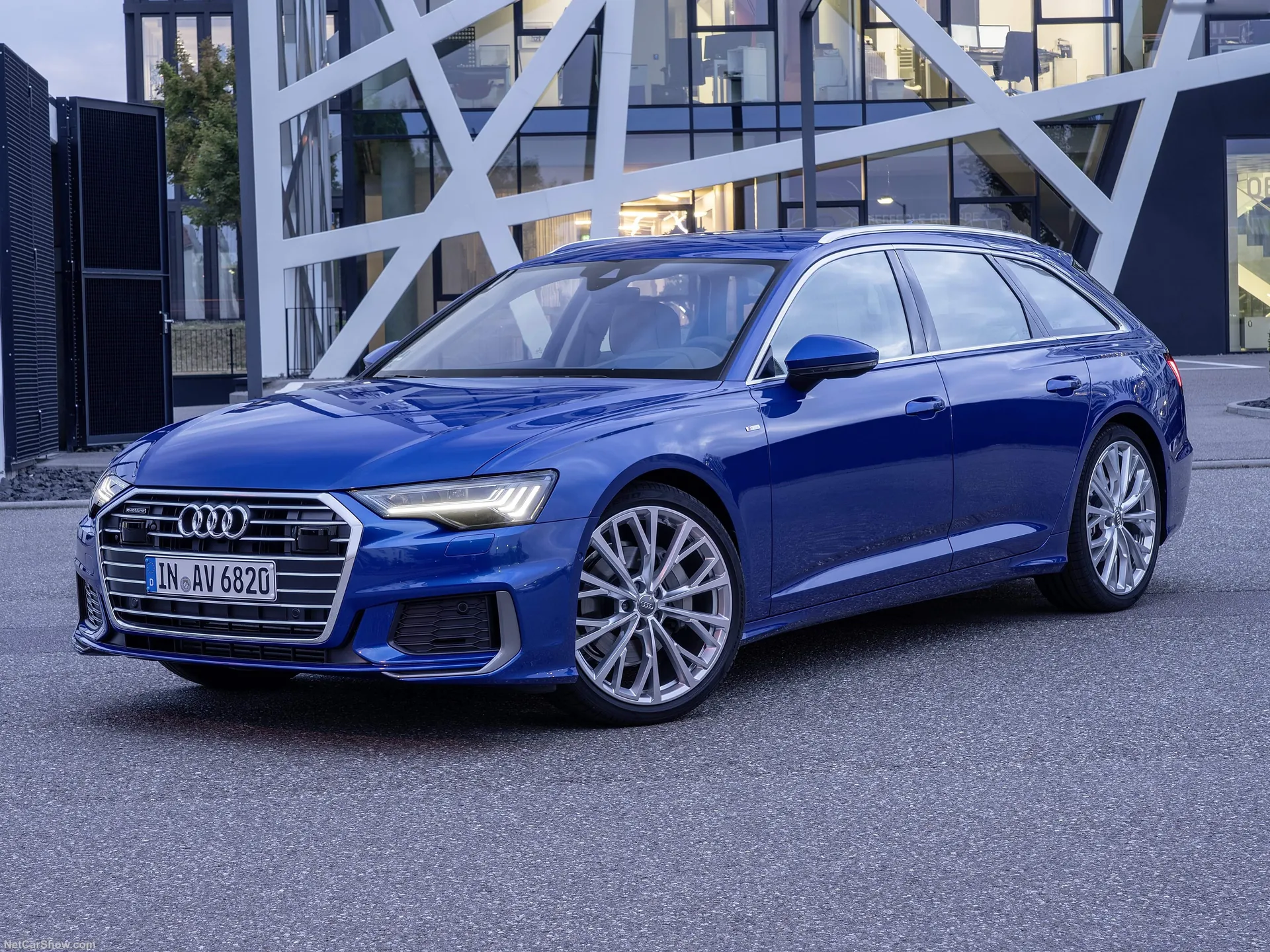Audi A6 Avant (2019)