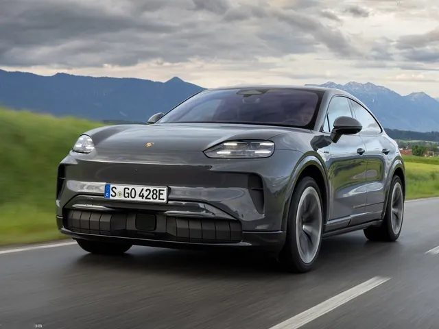 Porsche Cayenne Coupe Electric (2027)
