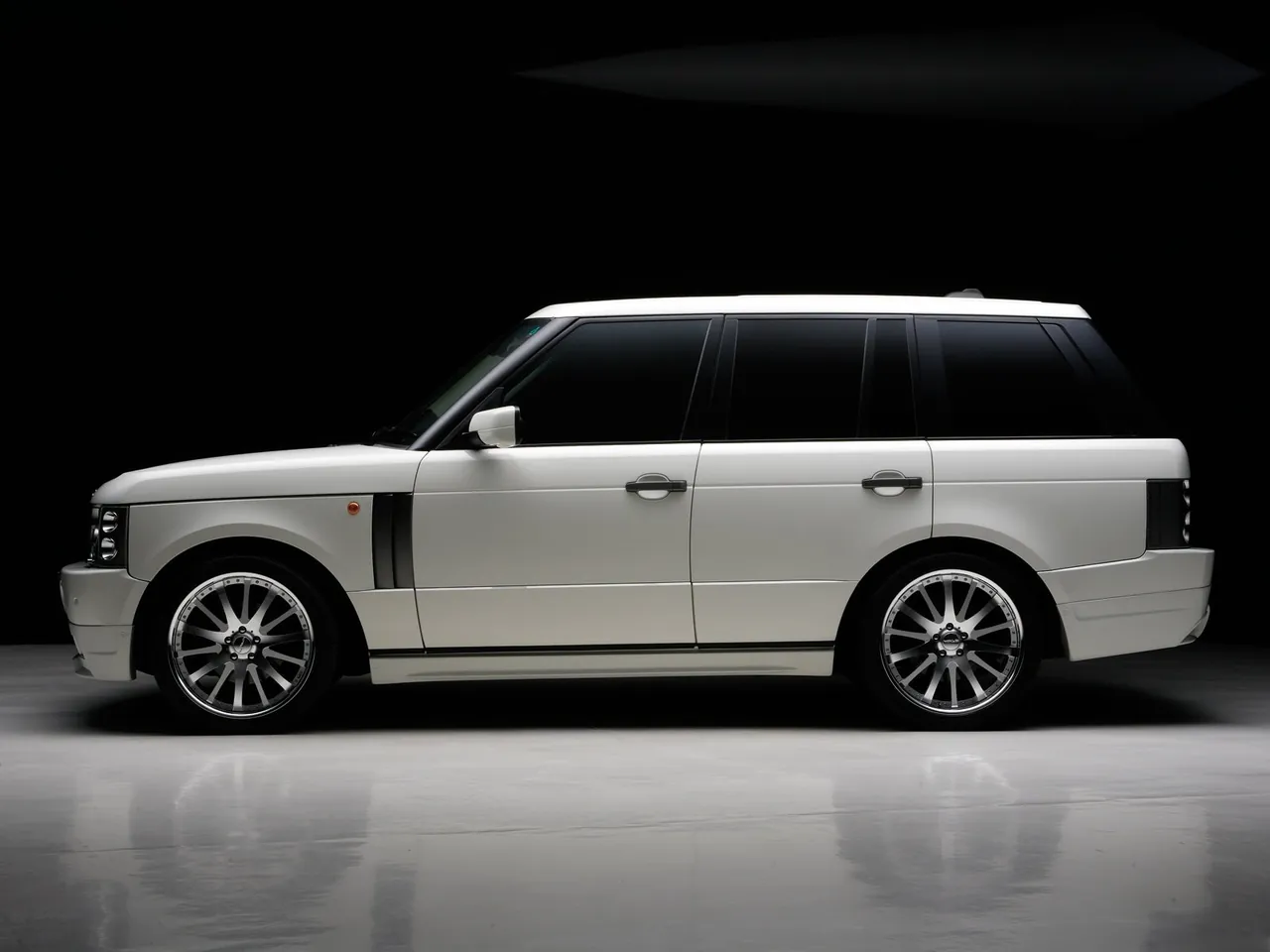 Wald Land Rover Range Rover (2006) – boční profil